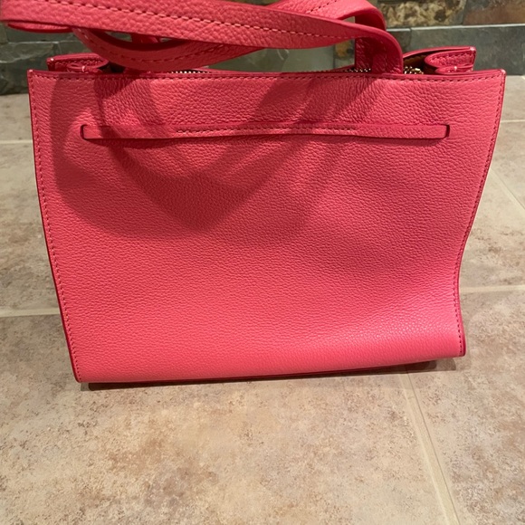 Kate Spade New York: Hayes Street Small Isobel Satchel - Authentic Tags shown - Picture 5 of 9